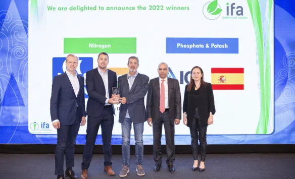 איגוד הדשנים הבינלאומי מעניק ל-ICL איבריה את פרס Green Leaf לשנת 2022 